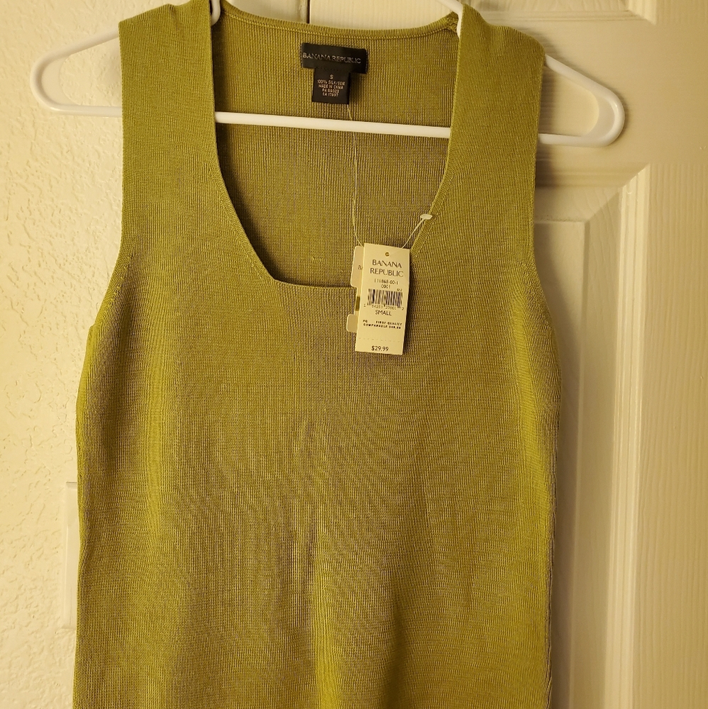 NWT Banana Republic Top